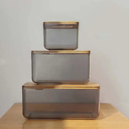 Fából készült fedeles papírzsebkendő tartó – Bambusz és műanyag tároló 🌿🌿